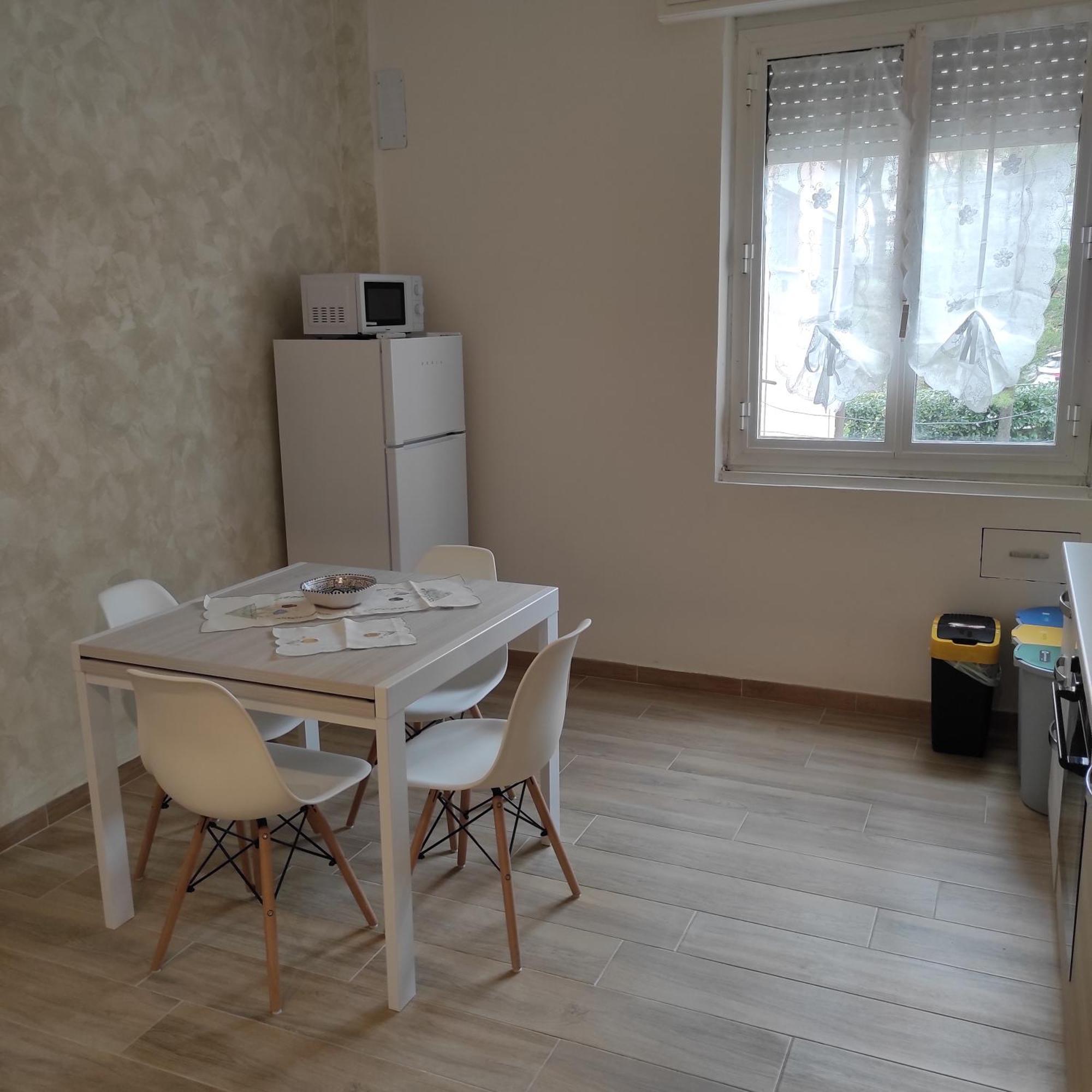 Ferienwohnung Onda Marina 2 La Spezia Exterior foto